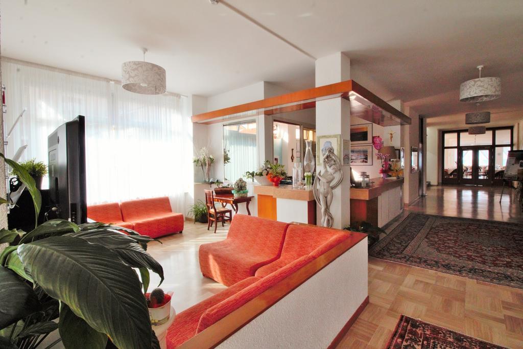 Hotel Casadei Fano Exteriér fotografie